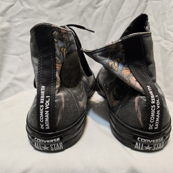 DC Comics BATMAN Converse HI Top Sneakers Sz 10 Mens Sz 12 Womens - Picture 5 of 14